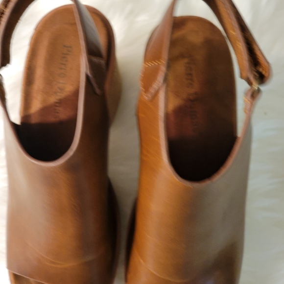 Brown Leather Women's Sandals - Picture 3 of 10